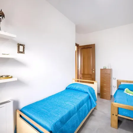 Snug Holiday Home In Quartu Sant'Elena-Ca With Garden Holiday home
