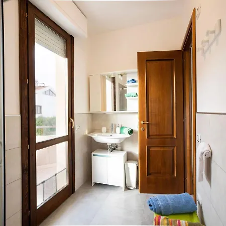 Holiday home Snug Holiday Home In Quartu Sant'Elena-Ca With Garden