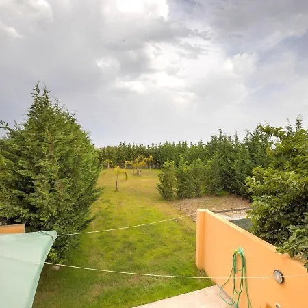 Snug Holiday Home In Quartu Sant'Elena-Ca With Garden Holiday home Quartu Sant'Elena